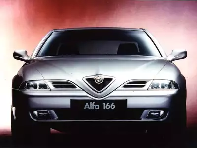 Alfa Romeo 166 01 800