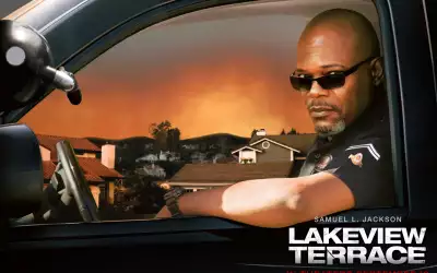 Lakeview Terrace 002