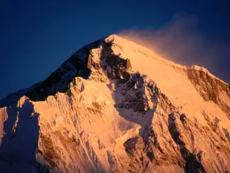 Sunrise mountain Cho Oyu, Khumbu Region in Nepal