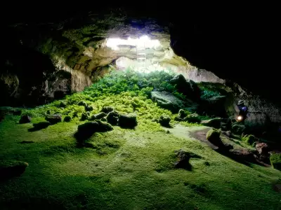 Lava Tube Cave, Lava Beds National Monument, Tul