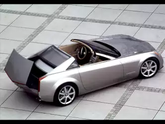 Cadillac Evoq Concept 06