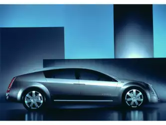 Cadillac Imaj Concept 02
