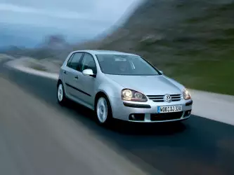 Volkswagen Golf V 029
