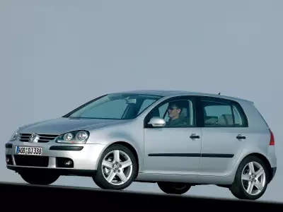 Volkswagen Golf V 026