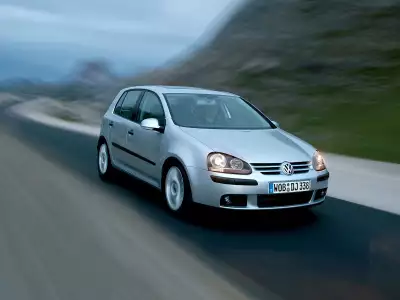 Volkswagen Golf V 029