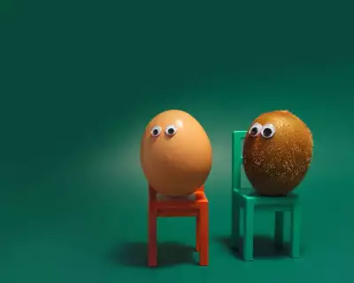 Egg on Chair
