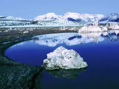 Mono Lake in Sierra Nevada