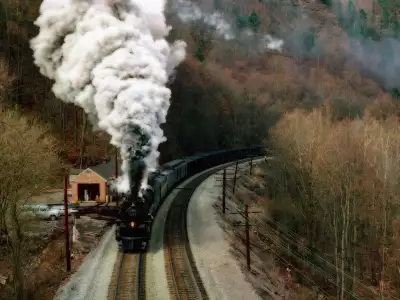 American Coal Enterprises Loco Train