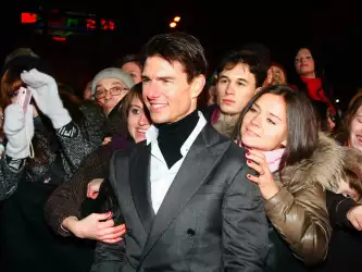Tom Cruise giving autograms