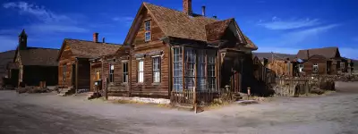 Old Oak House