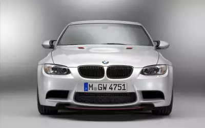 BMW M3 CRT2