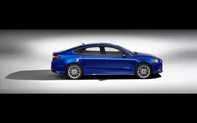 Ford Fusion Hybrid3