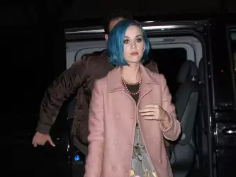 Katy Perry Shopping In Paris
