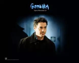 Gothika 004