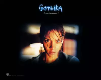 Gothika 001
