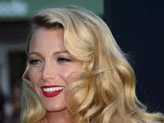 Blake Lively Shines at the 'Savages' Hollywood Premiere in Los Angeles
