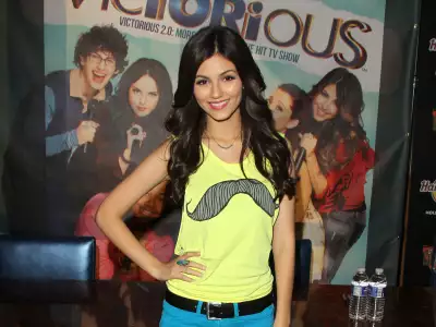 Victoria Justice At The Universal CityWalk In Hollywood