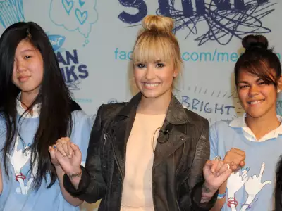 Demi Lovato The Young Womens Leadership School In New York