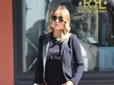 Olivia Wilde Out And About Candids In New York