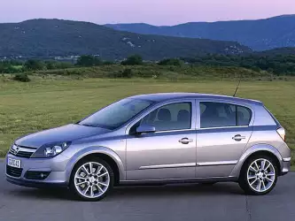 Opel Astra C 014