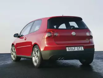 Volkswagen Golf V 004