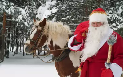 Christmas Xmas Holidays: Journey with Santa Claus