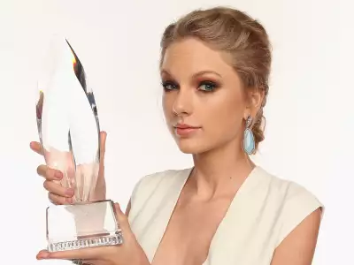 Taylor Swift Awards