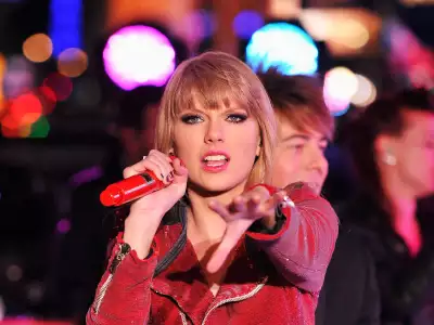 Taylor Swift New Years Eve In NYC