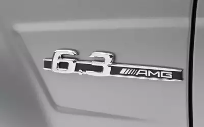Mercedes Benz C63 AMG Edition4