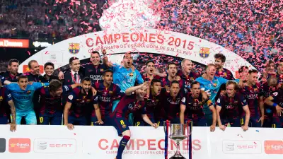 Neymar Celebrates Champions League Victory with Barcelona in 2015