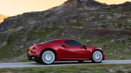 Alfa Romeo 4C Side View: A Symphony of Design and Performance