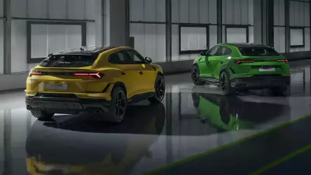 Dynamic Duo: Lamborghini Urus Performante in Green and Yellow